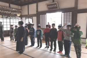 子供修行道場 バランス感覚の体験