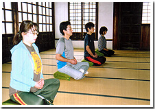 2.止観行(座禅)