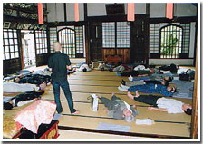 ウィパサナ瞑想会