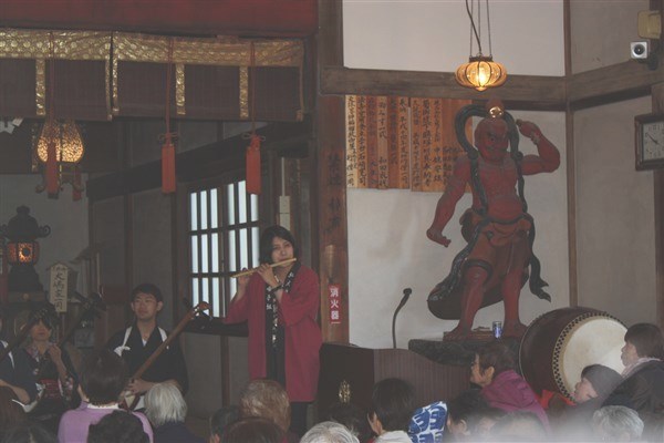 三味線とお囃子の合奏