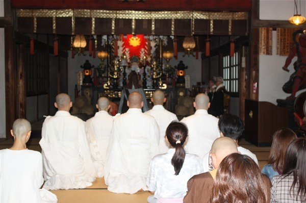 入堂式の様子