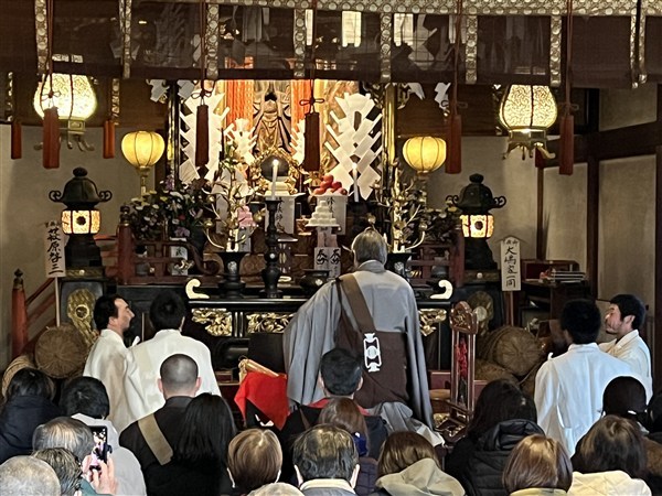 法楽加持を修する。